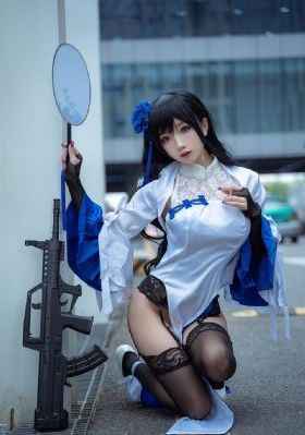 在线美女国产_BD国语电影在线观看